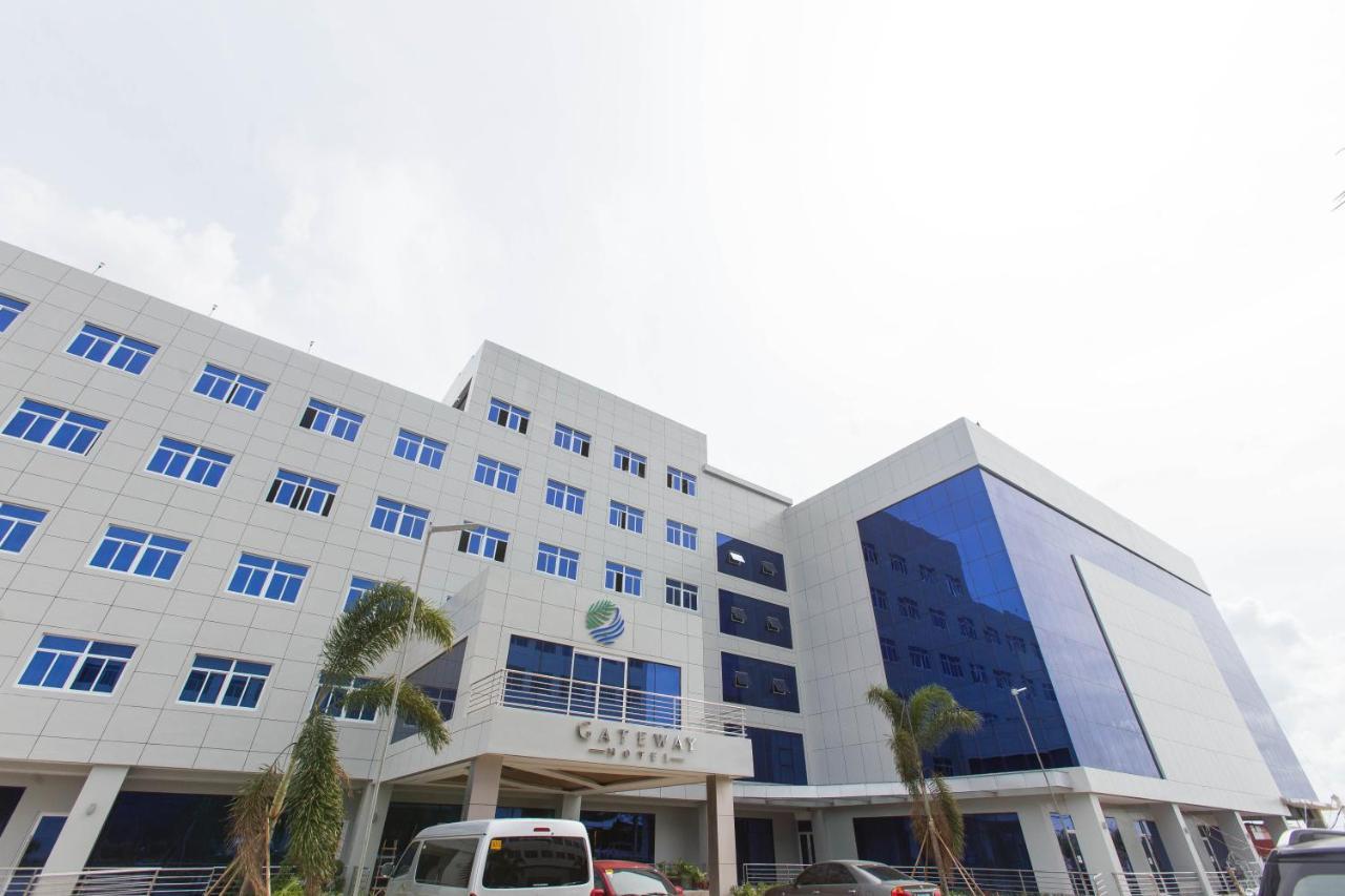 Iloilo Gateway Hotel And Suites Pavia Екстериор снимка