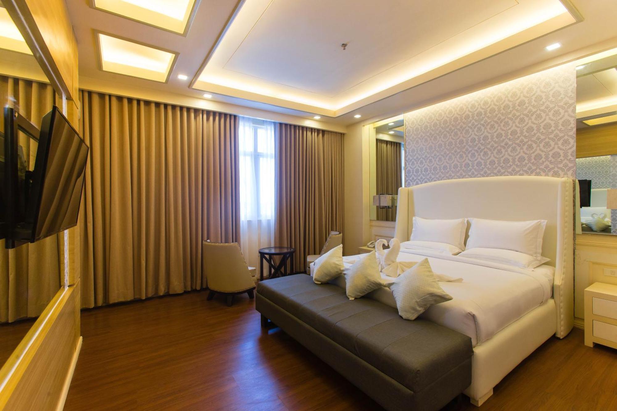 Iloilo Gateway Hotel And Suites Pavia Екстериор снимка