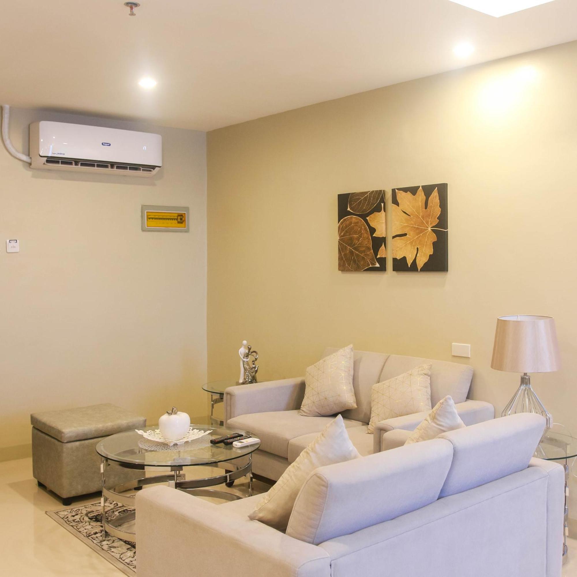 Iloilo Gateway Hotel And Suites Pavia Екстериор снимка